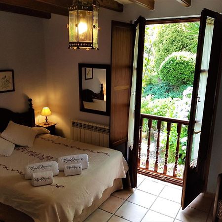 Trisqueles Y Buganvillas Villaviciosa  Εξωτερικό φωτογραφία