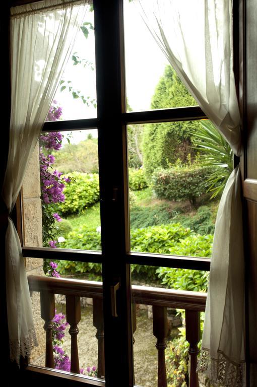 Trisqueles Y Buganvillas Villaviciosa  Δωμάτιο φωτογραφία
