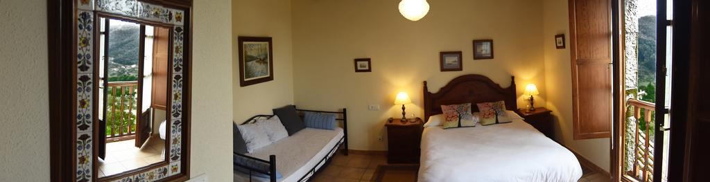 Trisqueles Y Buganvillas Villaviciosa  Εξωτερικό φωτογραφία