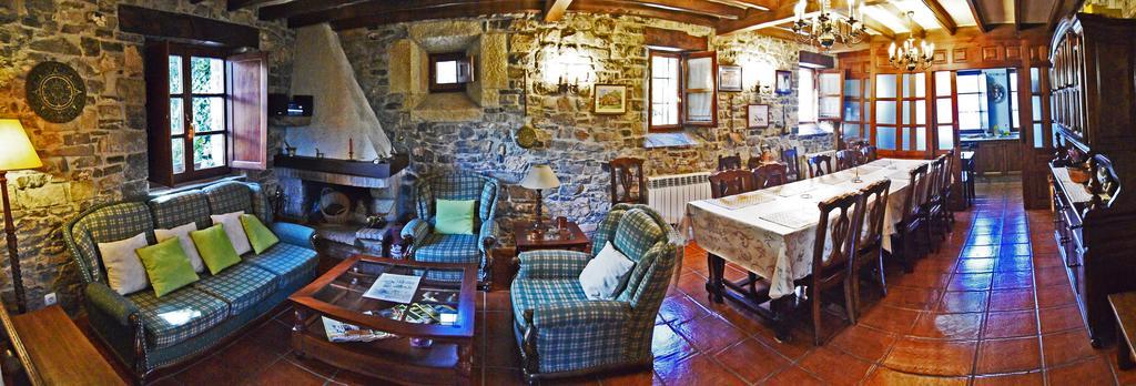 Trisqueles Y Buganvillas Villaviciosa  Εξωτερικό φωτογραφία
